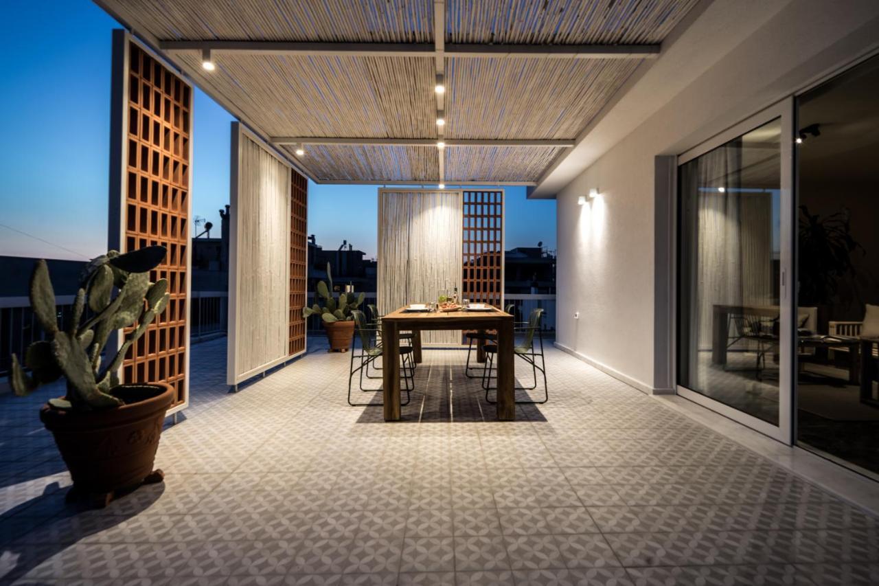 Sea View Beach Penthouse - Athens Coast Екстериор снимка