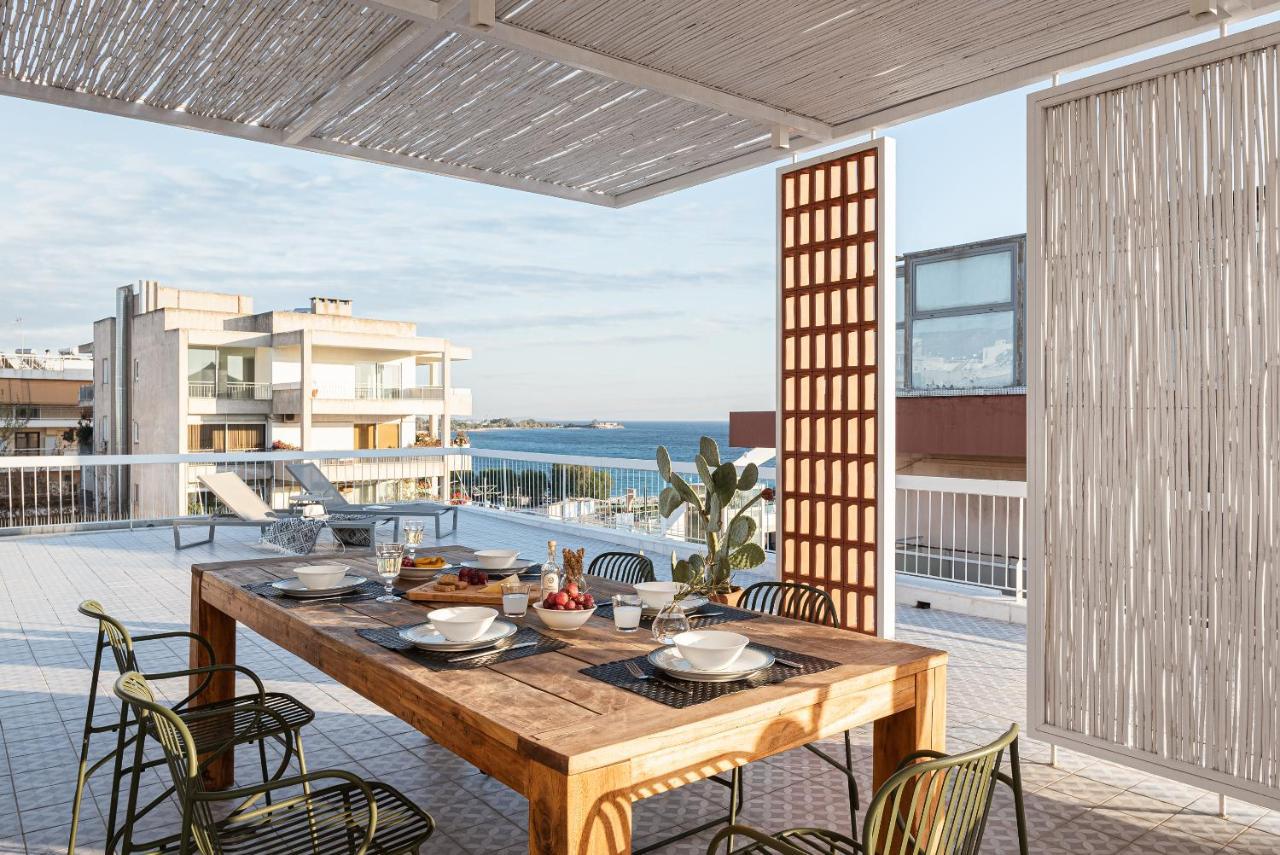 Sea View Beach Penthouse - Athens Coast Екстериор снимка