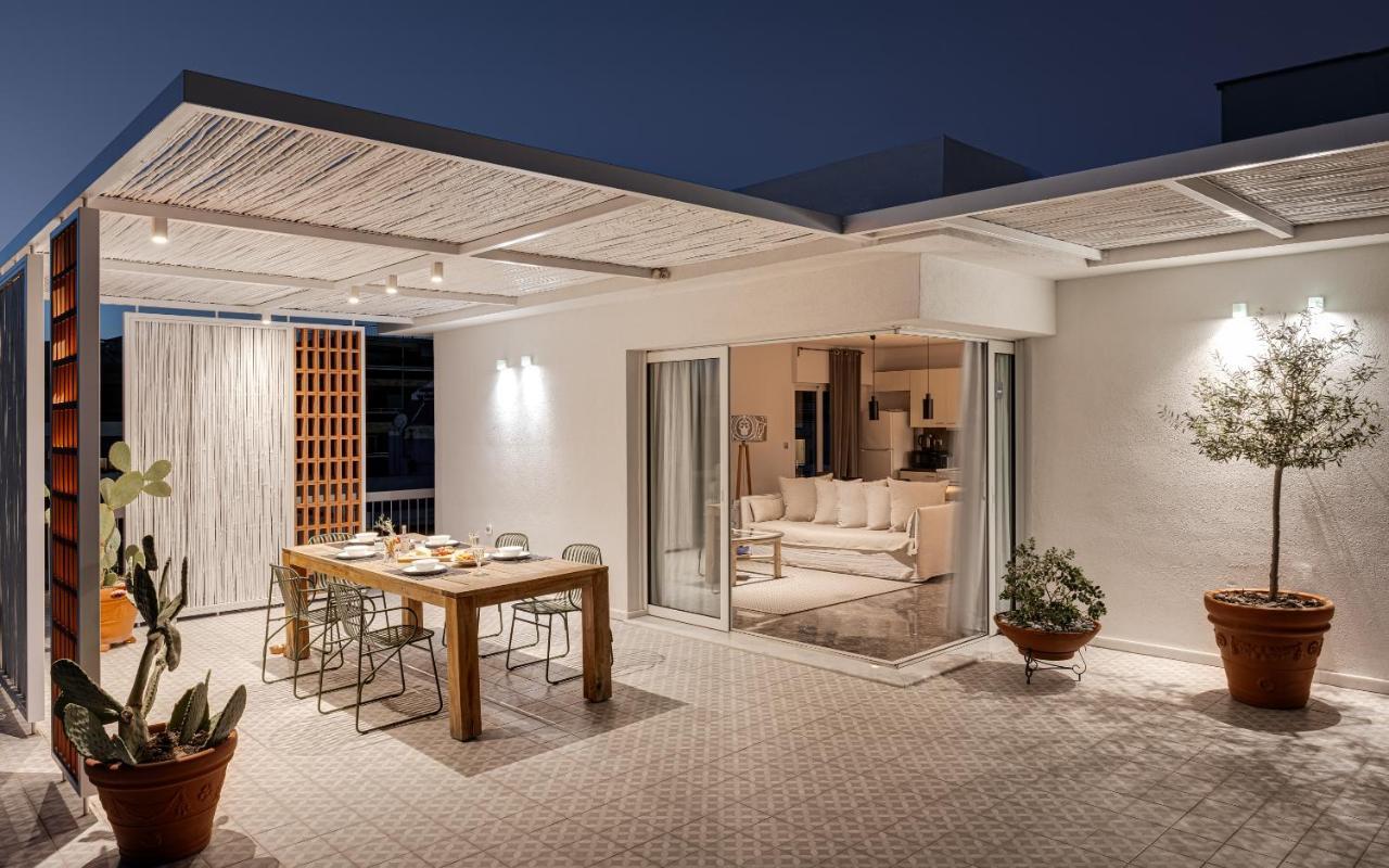 Sea View Beach Penthouse - Athens Coast Екстериор снимка