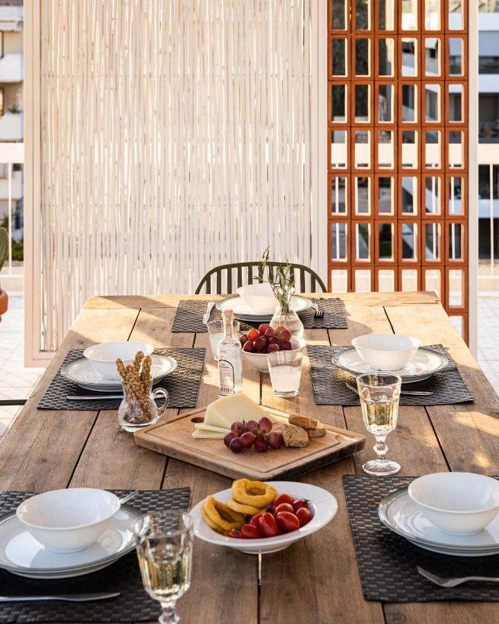 Sea View Beach Penthouse - Athens Coast Екстериор снимка